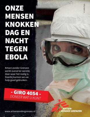 Azg-ebola-staand